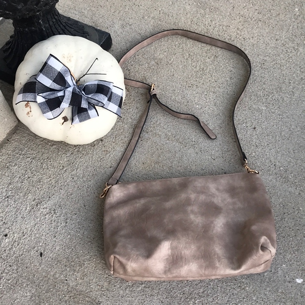 Crossover purse